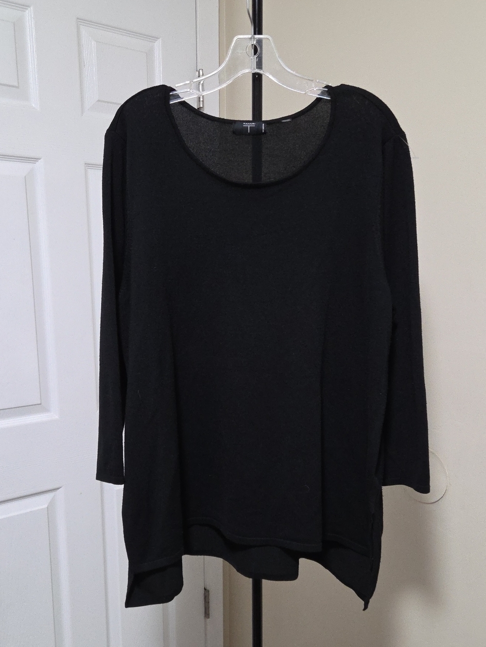 Tahari Black Scoop Neck Tunic Top